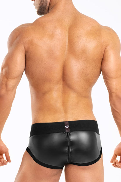 Basic Briefs with Pouch Snap. Black