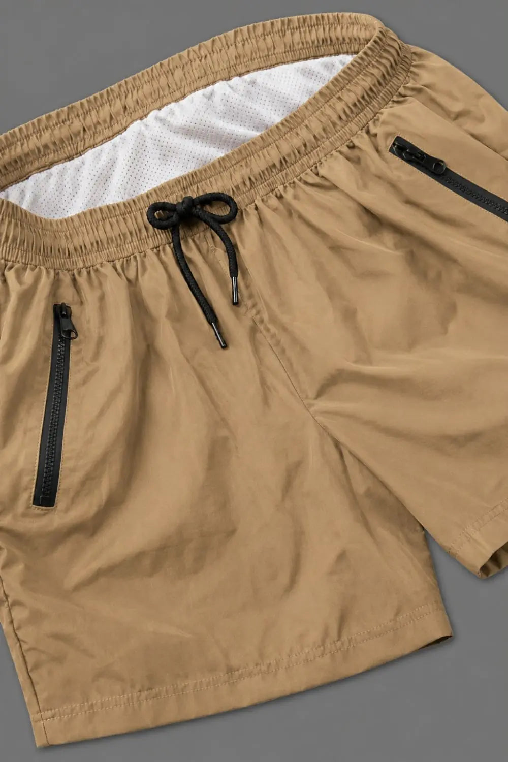 Short Jedd Synther Soft avec poches zippées. Kaki