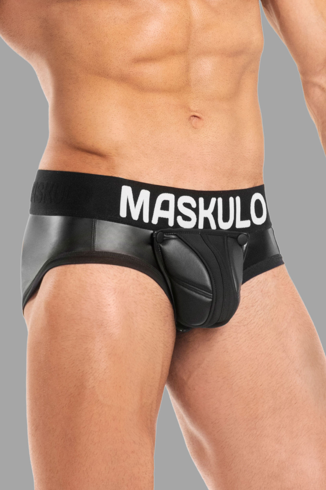 Basic Briefs with Pouch Snap. Black