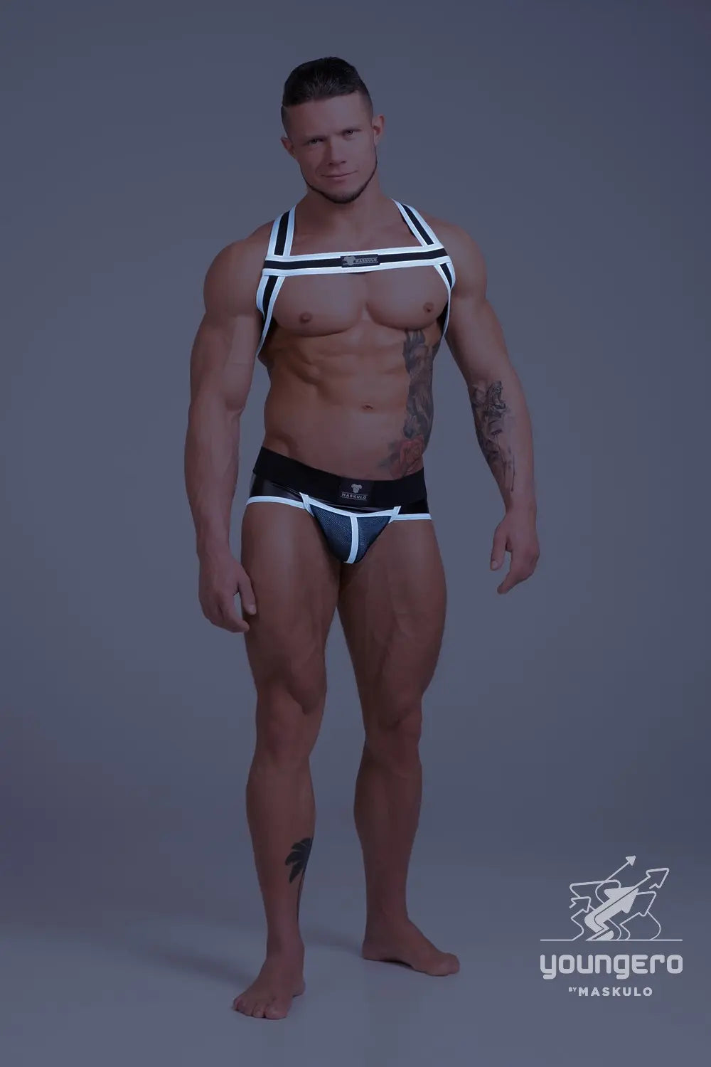 Youngero. Bulldog Elastic Harness. White Neon