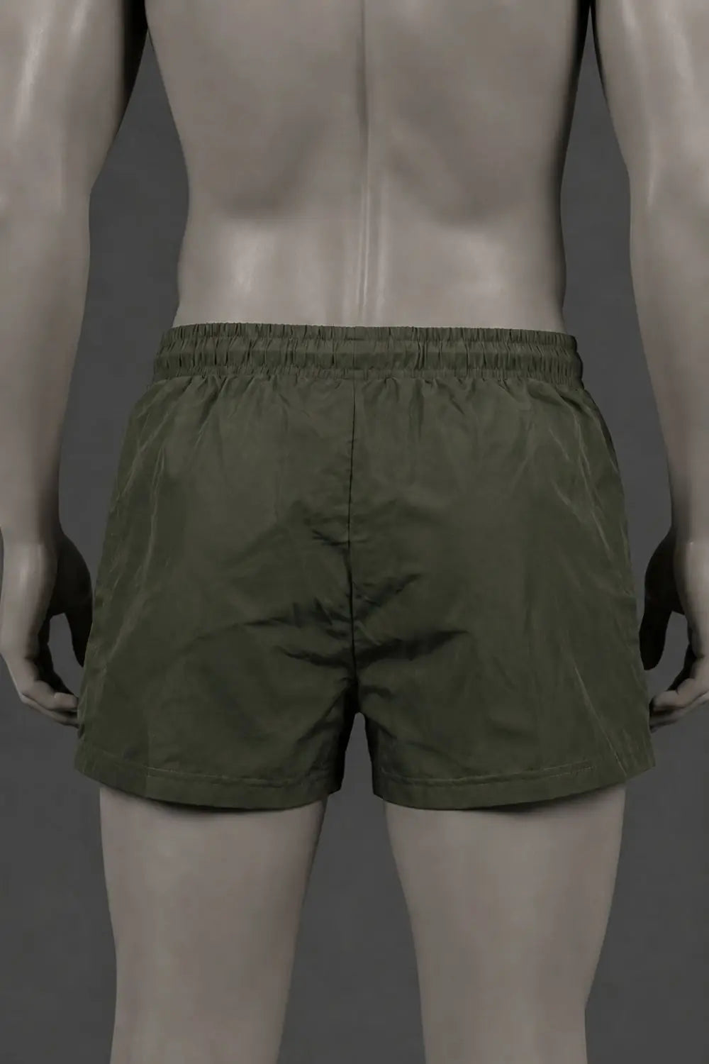 Jedd Synther Weiche Shorts mit Reißverschlusstaschen. Armeegrün