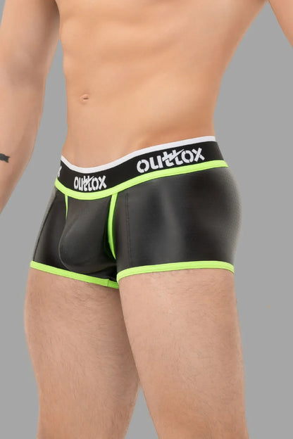 Outtox. Gewickelte Shorts mit Druckknopfverschluss. Schwarz und Neongrün