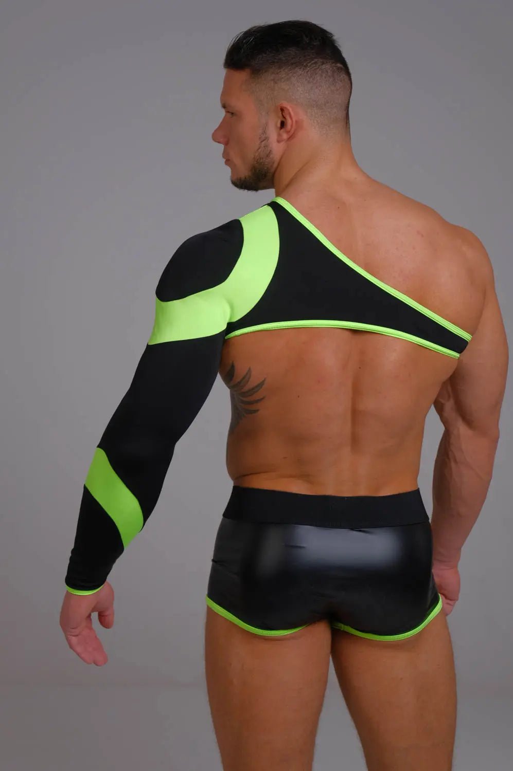 Youngero. Asymmetrical Long - Sleeved Crop Top. Green Neon - Maskulo - MTP151-Y1 - Maskulo EU Global Online Store
